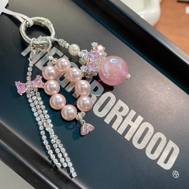 903粉色皇冠挂件原创手机链