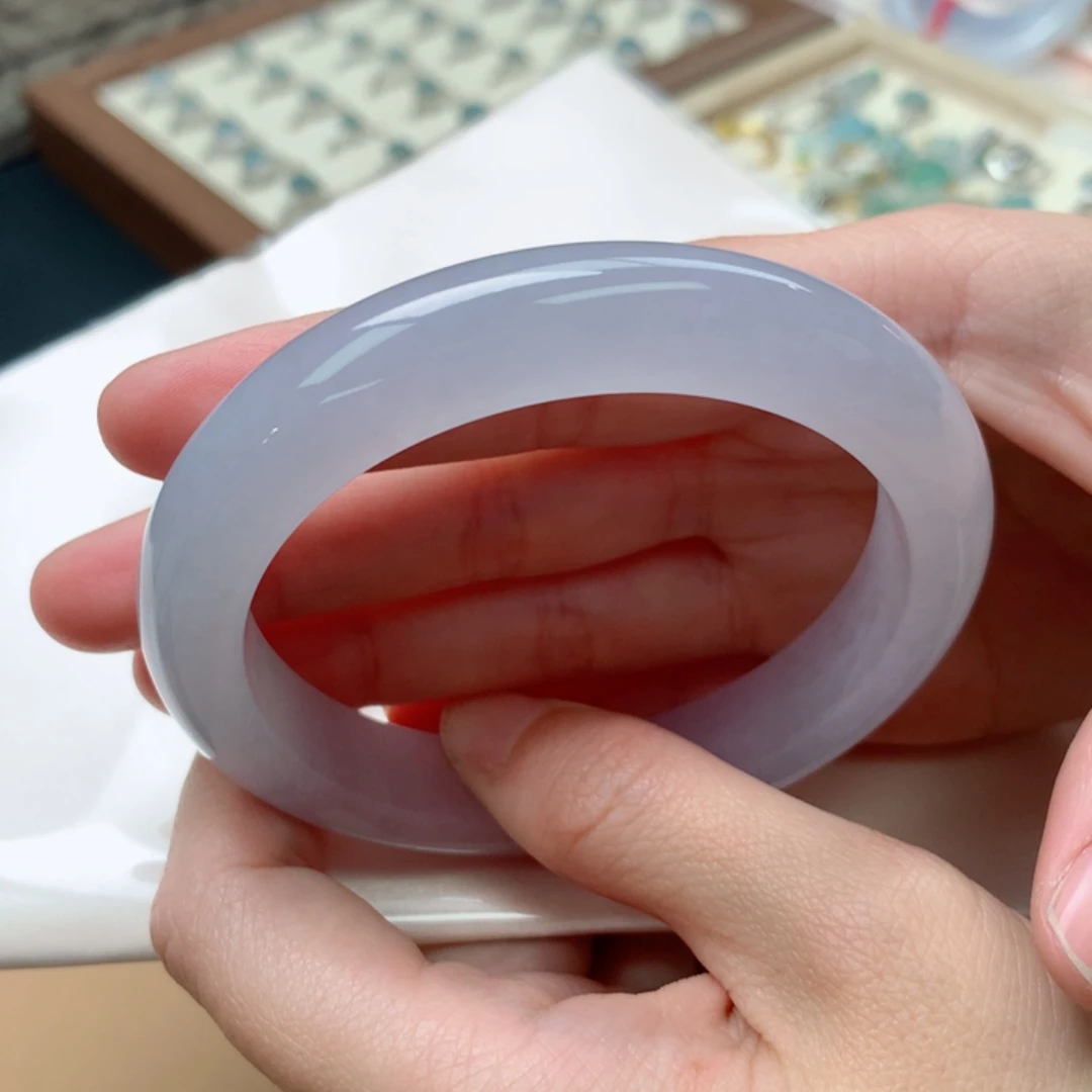 未镶嵌手镯翡翠翡翠