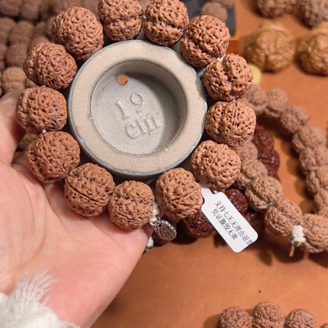 泽***一金刚菩提手串23标款梁高油一号大金刚菩提手串