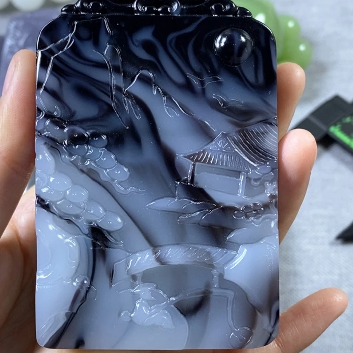 和田玉颈饰未镶嵌