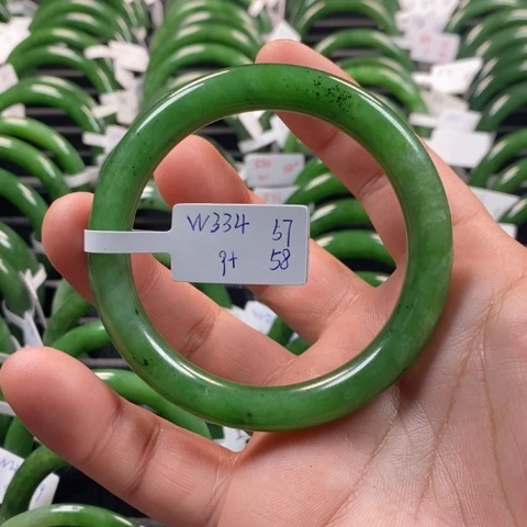 和田玉（碧玉）手镯未镶嵌