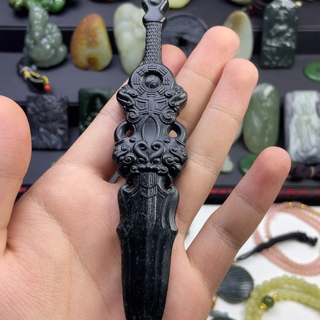 院***空和田玉未镶嵌颈饰