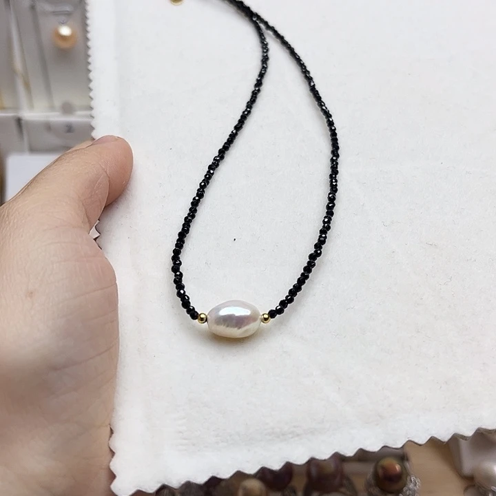 淡水珍珠颈饰合金