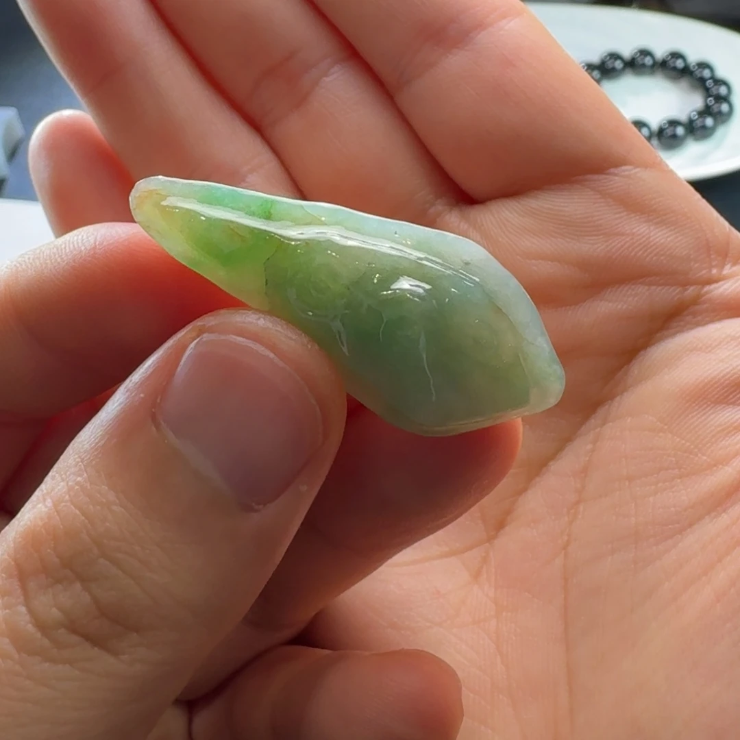 定制翡翠未镶嵌材料