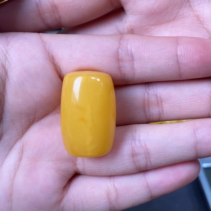 未镶嵌琥珀裸石桶珠