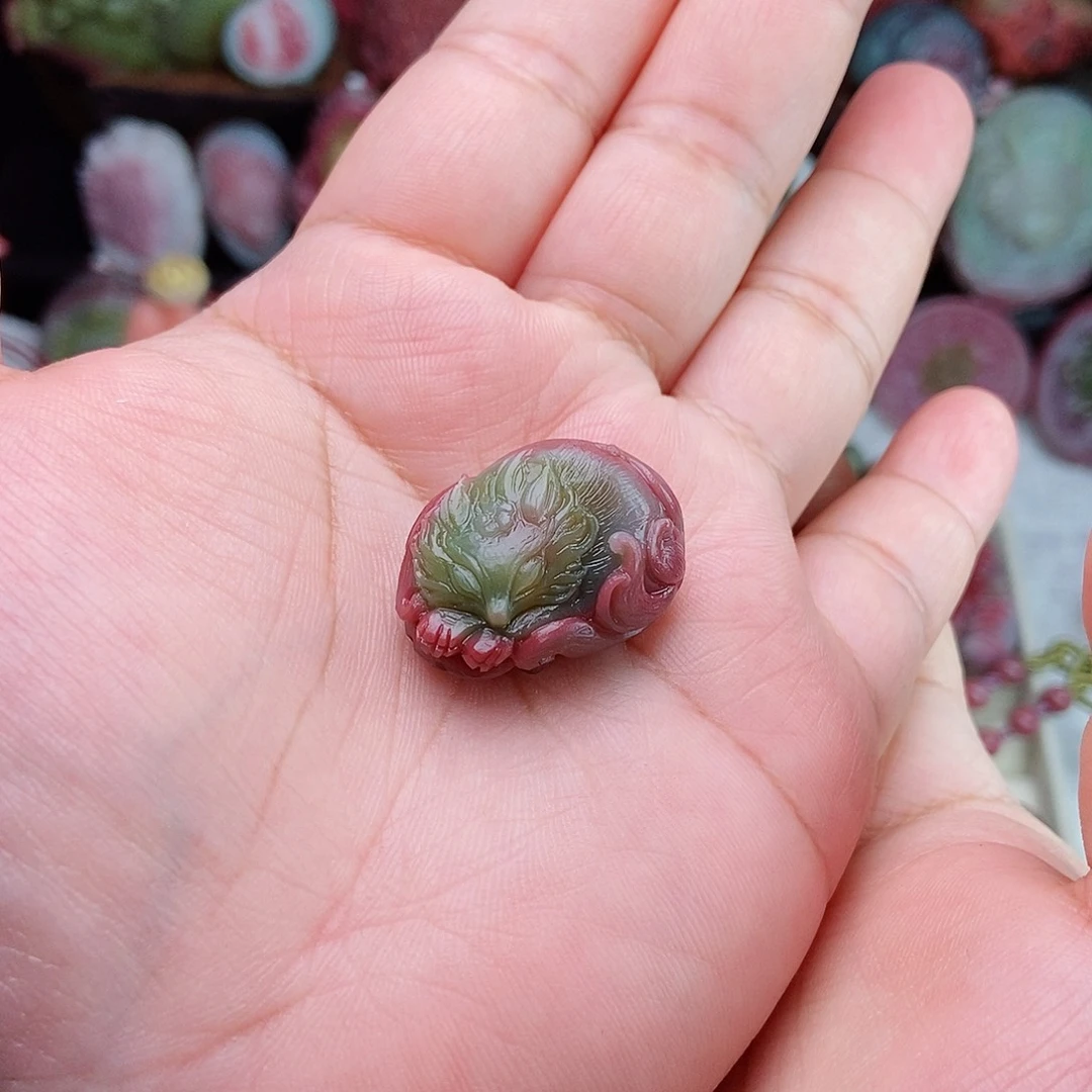 未镶嵌石英质玉（盐源）珠宝半成品