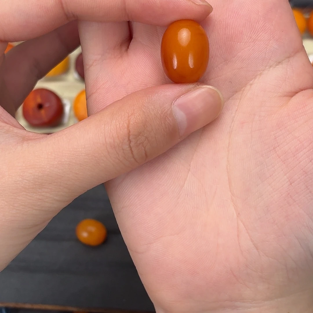 琥珀未镶嵌裸石14.3✖️18.5