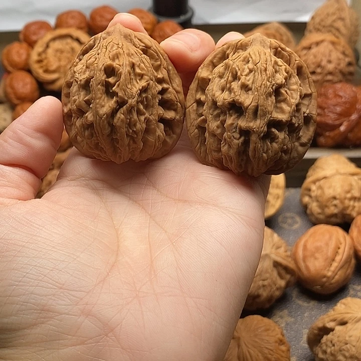 文玩核桃吊坠老*尺寸