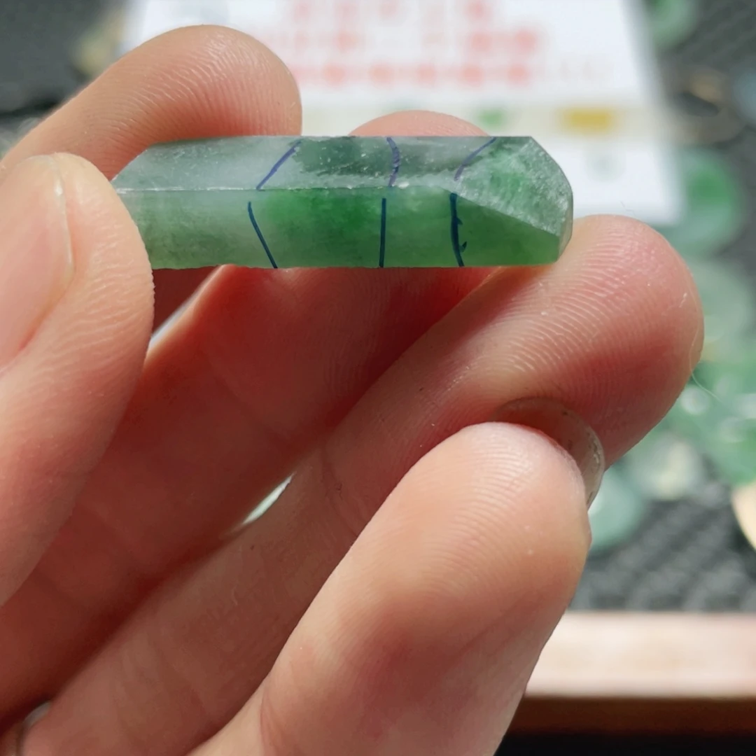 定制翡翠未镶嵌翡翠