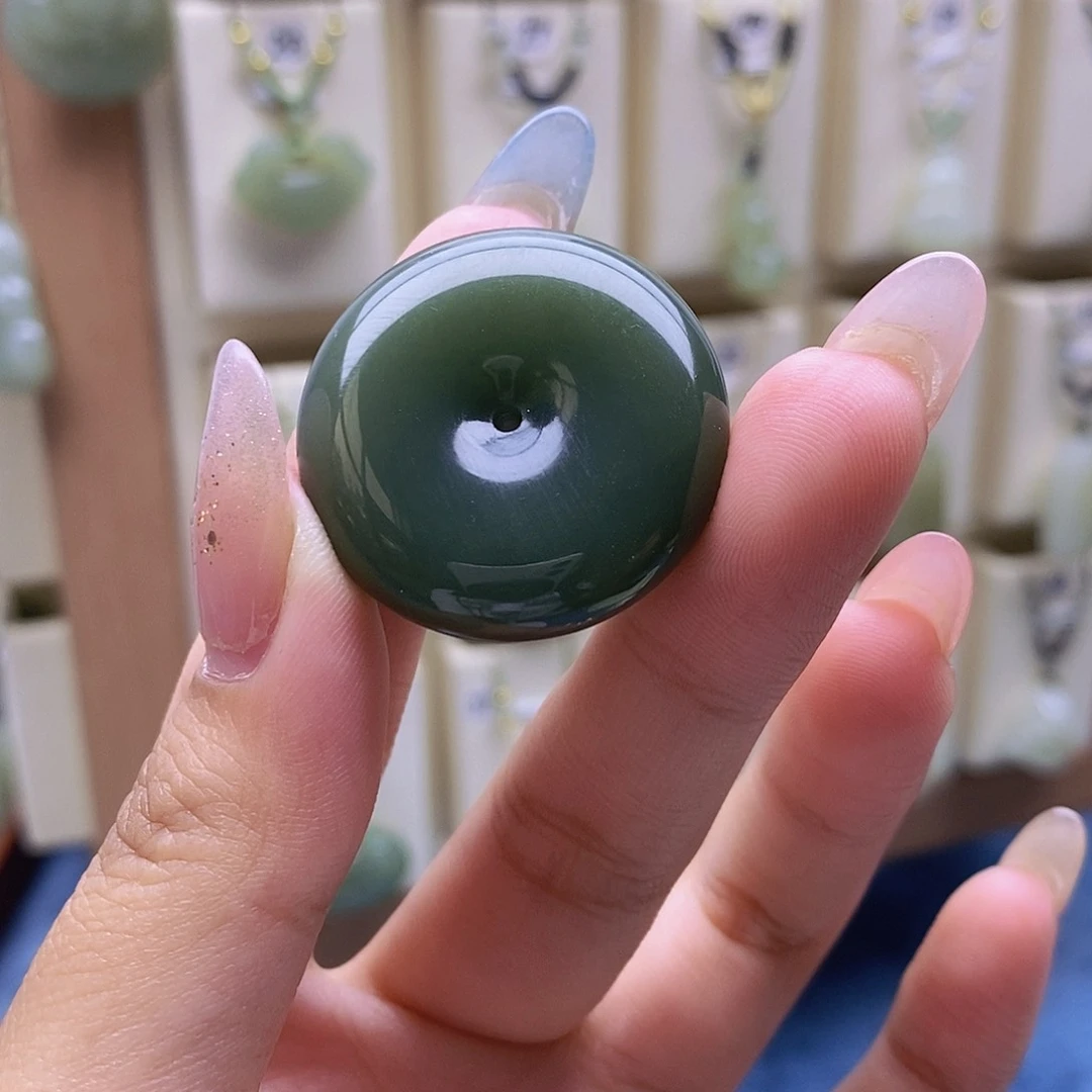 和田玉未镶嵌颈饰?****?