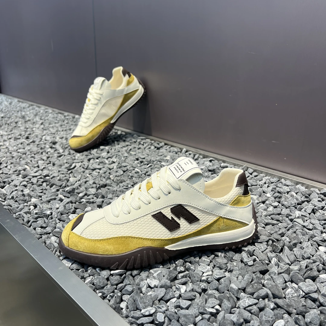 2025夏季男士韩版休闲阿甘超轻透气网面低帮运动板鞋