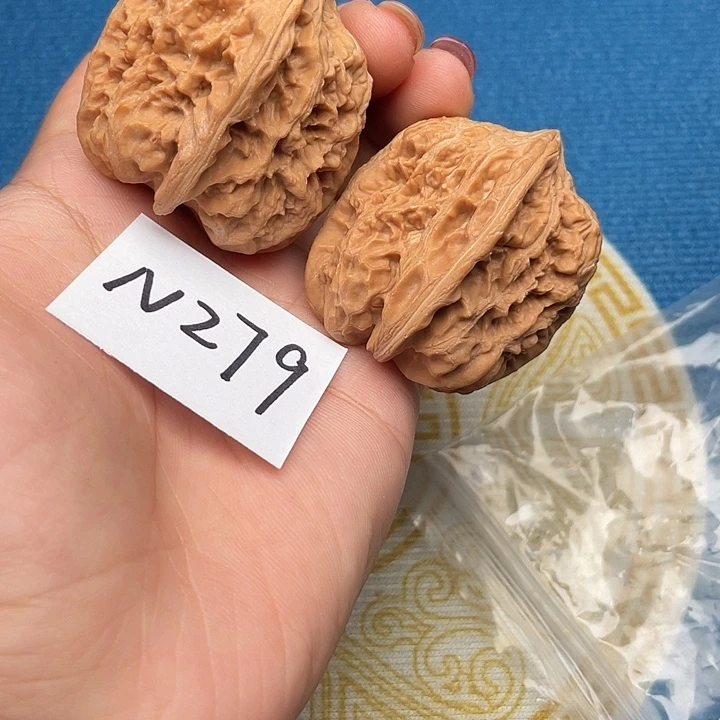 文玩核桃把件核桃