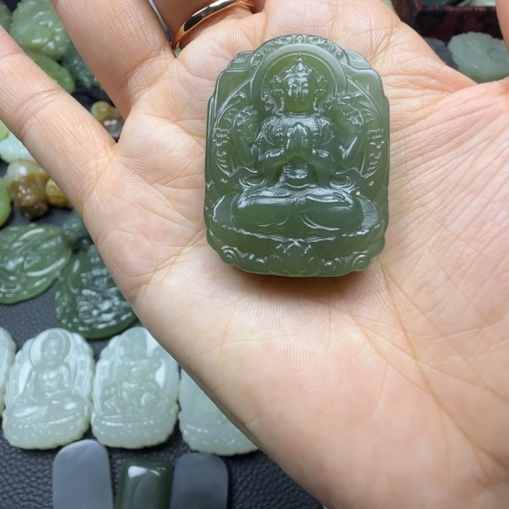 和田玉未镶嵌珠宝奇石