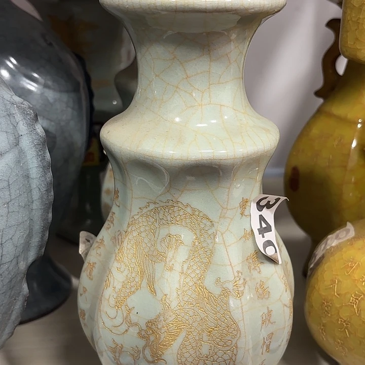 瓷器摆件，瓷器摆件……