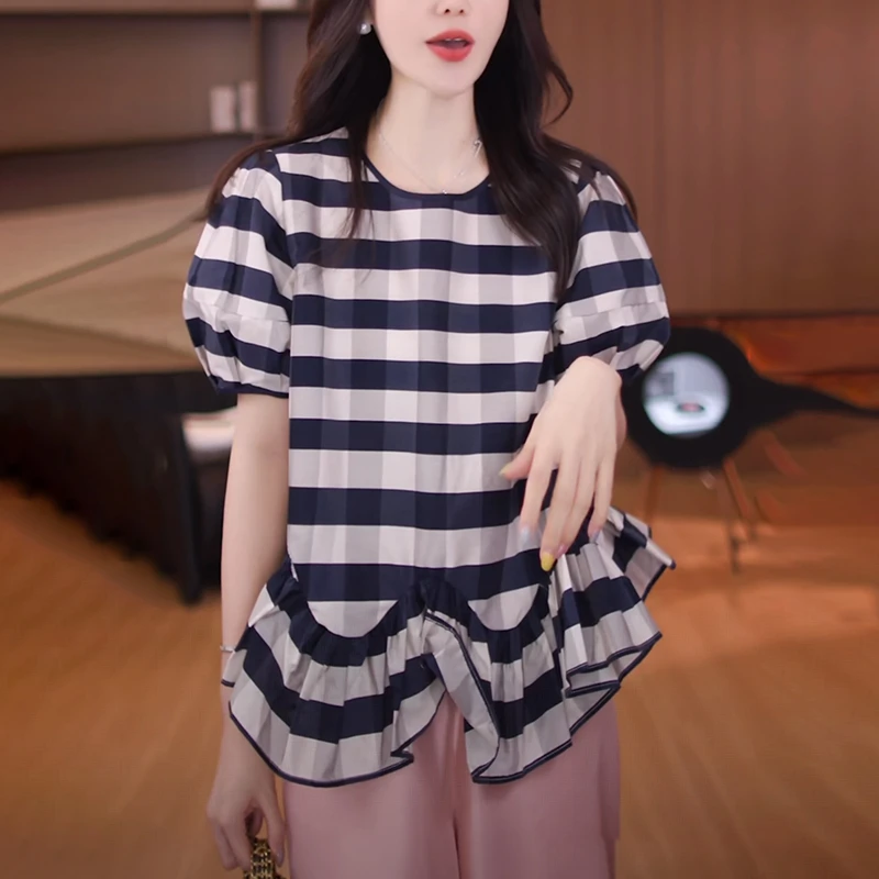 法式设计感条纹衬衫女士2025夏季新款洋气减龄宽松显瘦荷叶边上衣