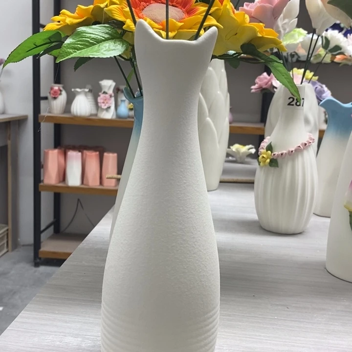 陶瓷陶瓷材料花瓶