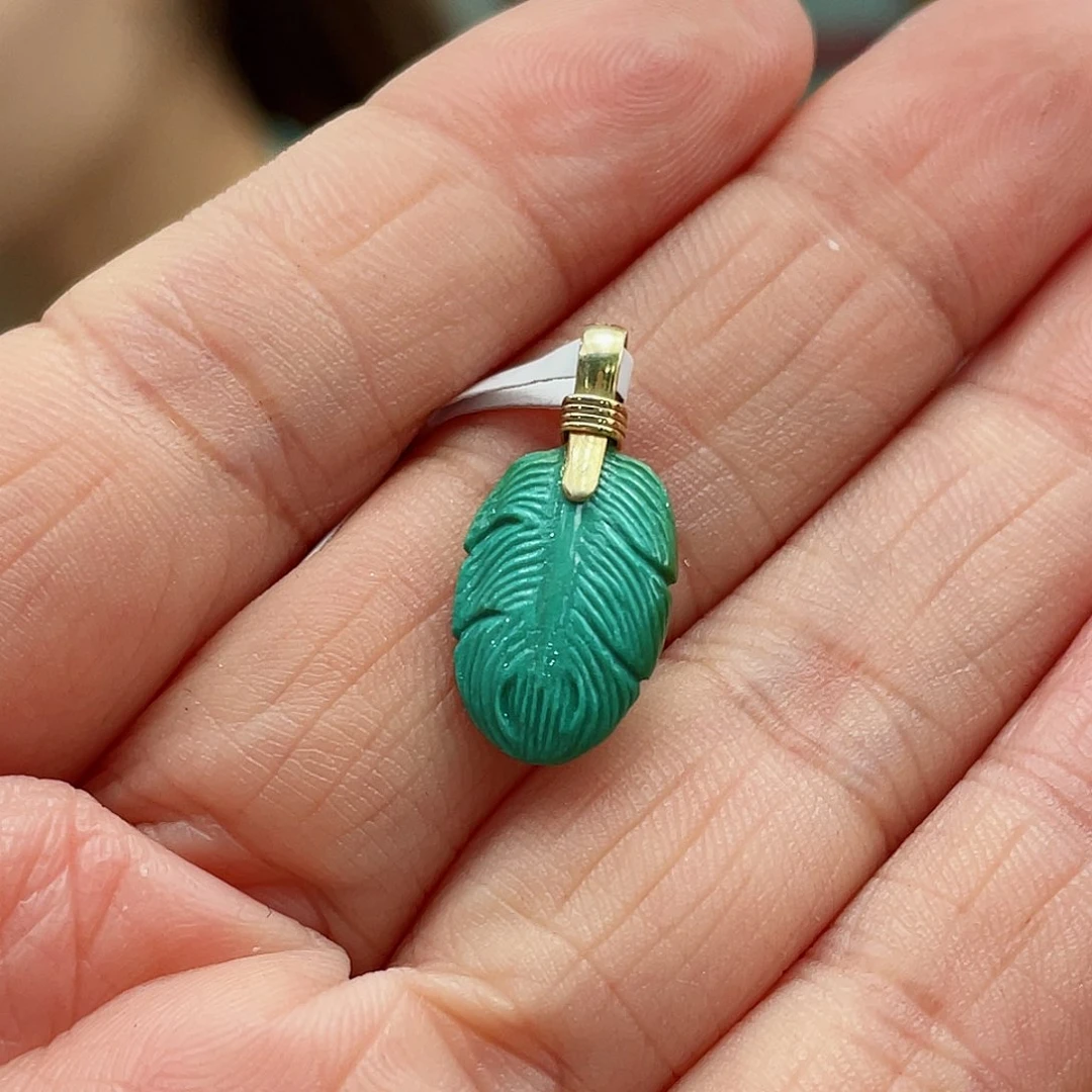 绿松石颈饰未镶嵌