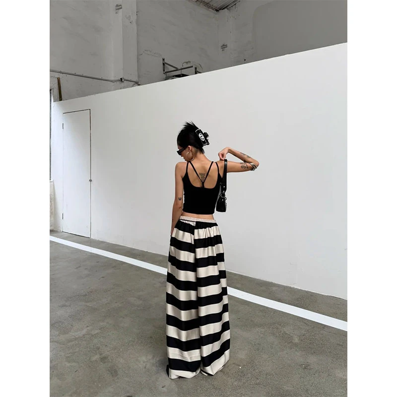 2025夏季时尚小众设计感辣妹穿搭显瘦修身无袖背心上衣宽松长裤女