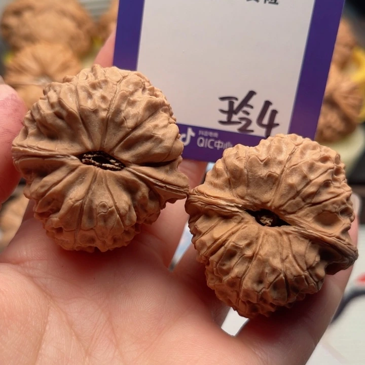 吊坠文玩核桃一***鼠文玩核桃4