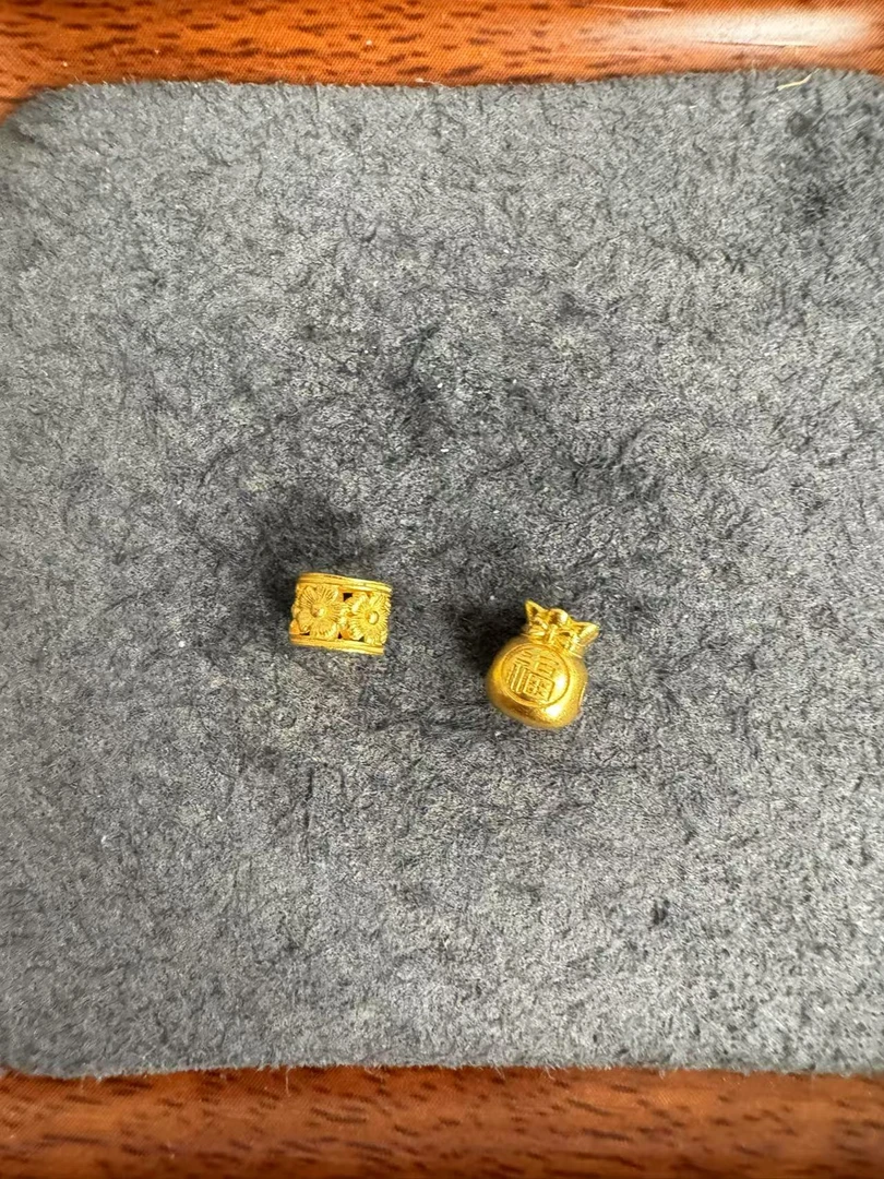 足金999 古法工艺小花桶珠中串福袋