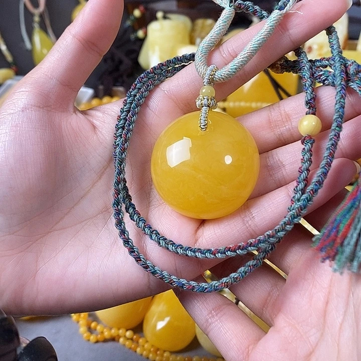 琥珀未镶嵌裸石公主扣