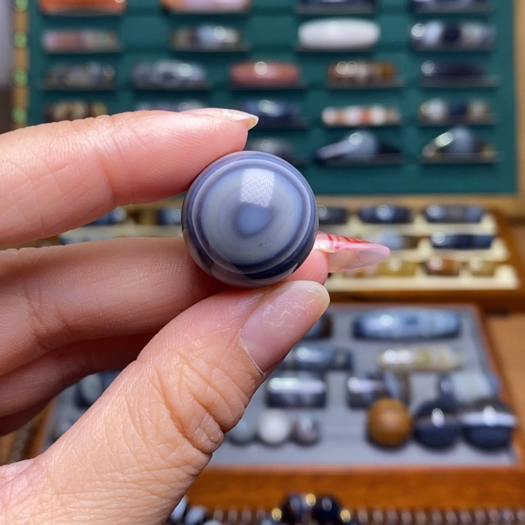 玛瑙/玉髓未镶嵌珠宝半成品