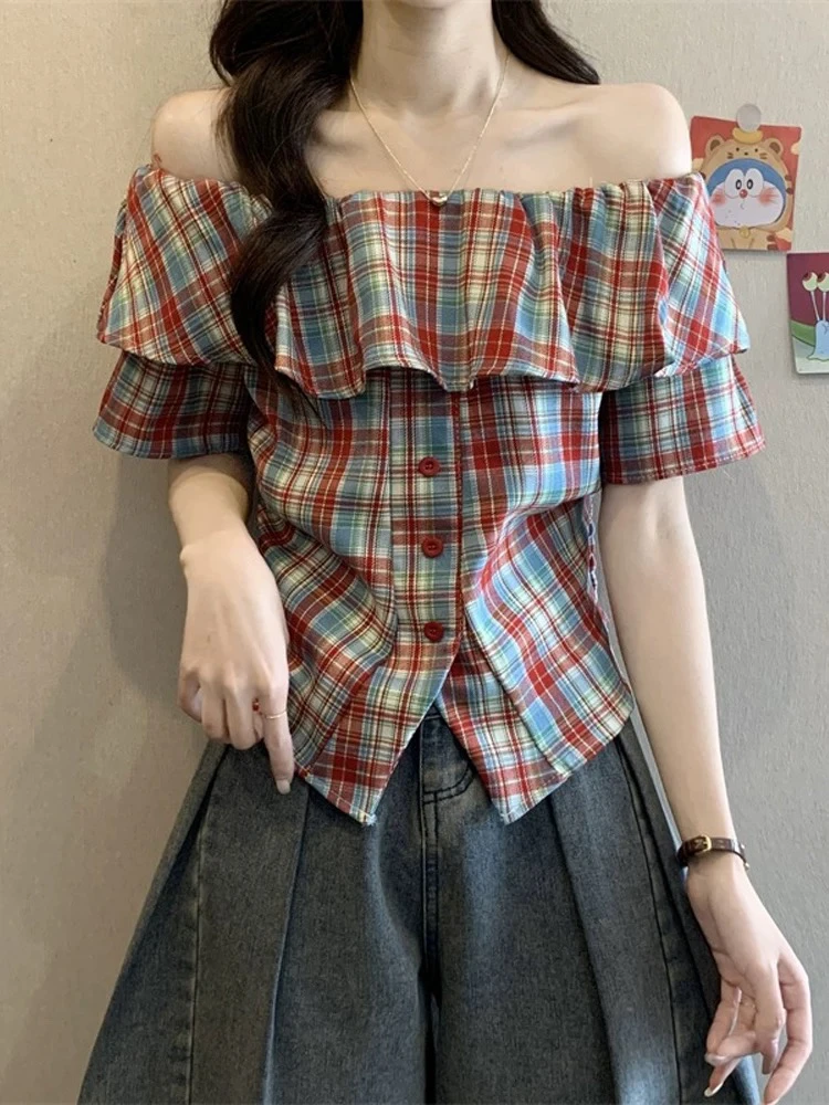 衬衫设计感复古上衣一字领一字肩短款格纹荷叶边短袖