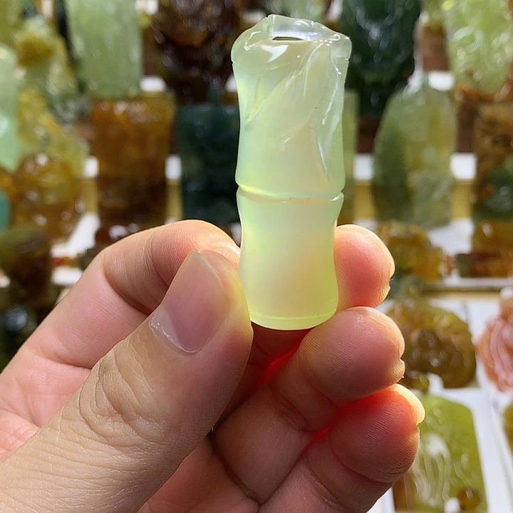 蛇纹石玉未镶嵌珠宝半成品