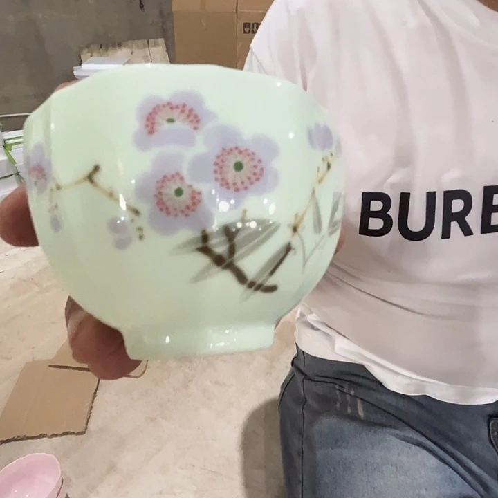 瓷片景德镇陶瓷绿嘻嘻紫梅一只