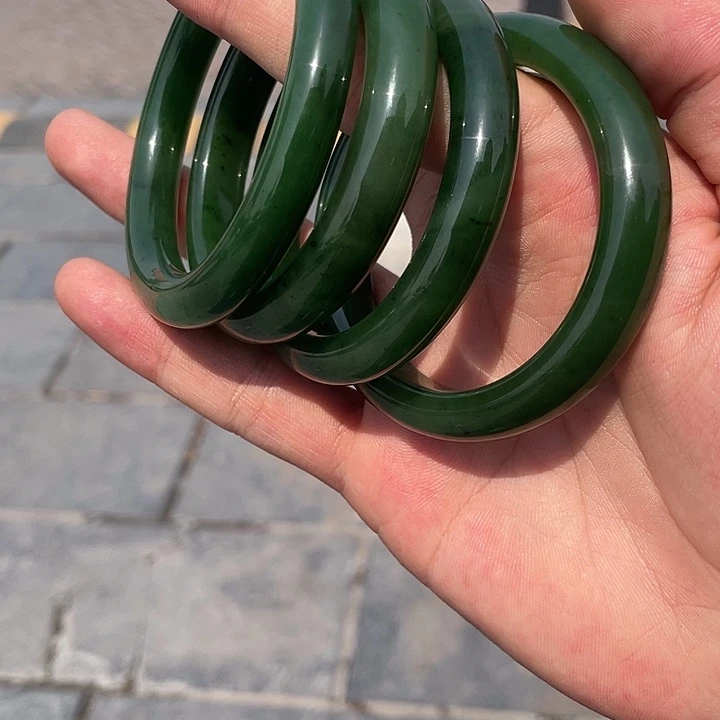 和田玉手镯未镶嵌和田玉老坑波菜绿碧玉手镯多样性发货拍一发一