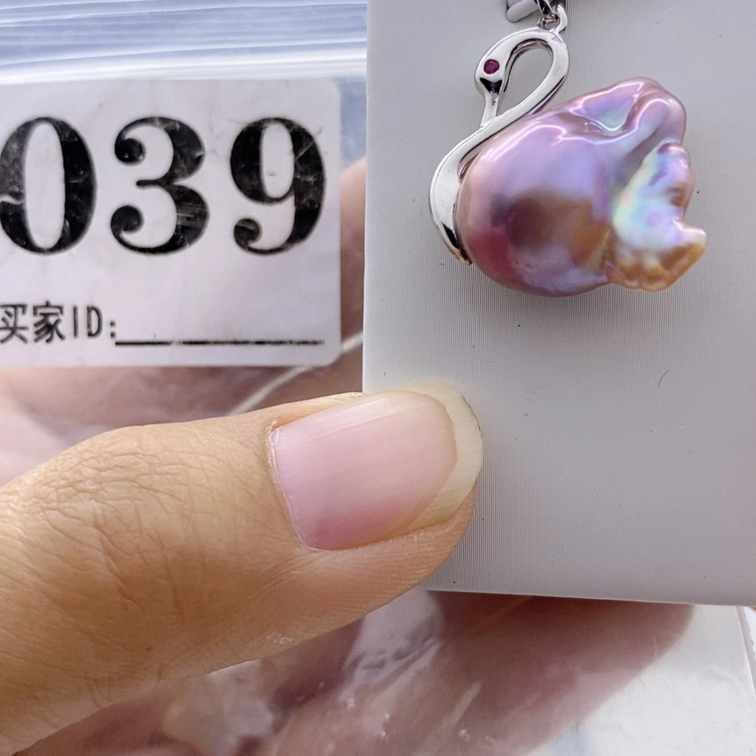 颈饰钛钢淡水珍珠