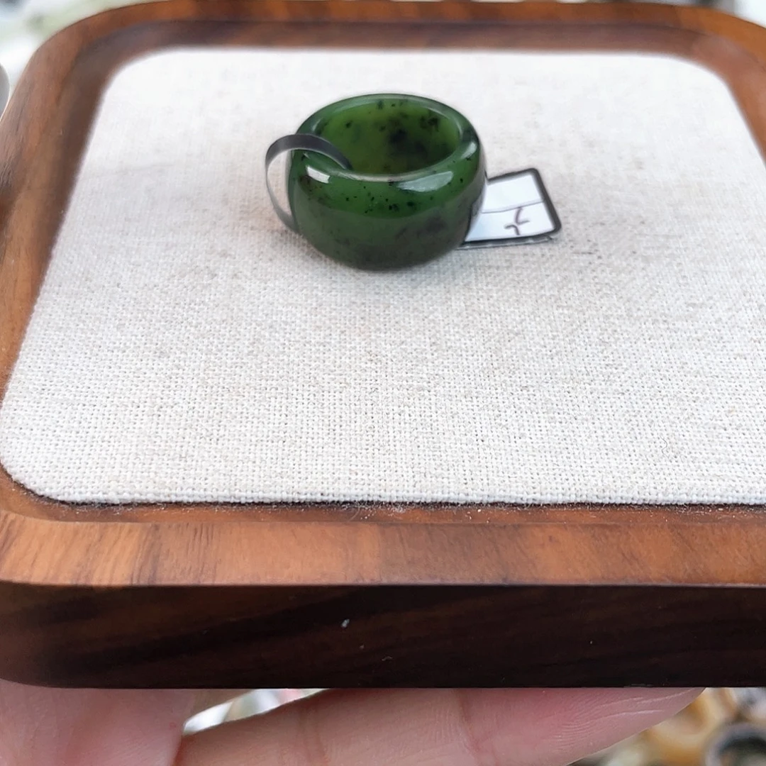 和田玉未镶嵌戒指U49碧玉墩墩16.2