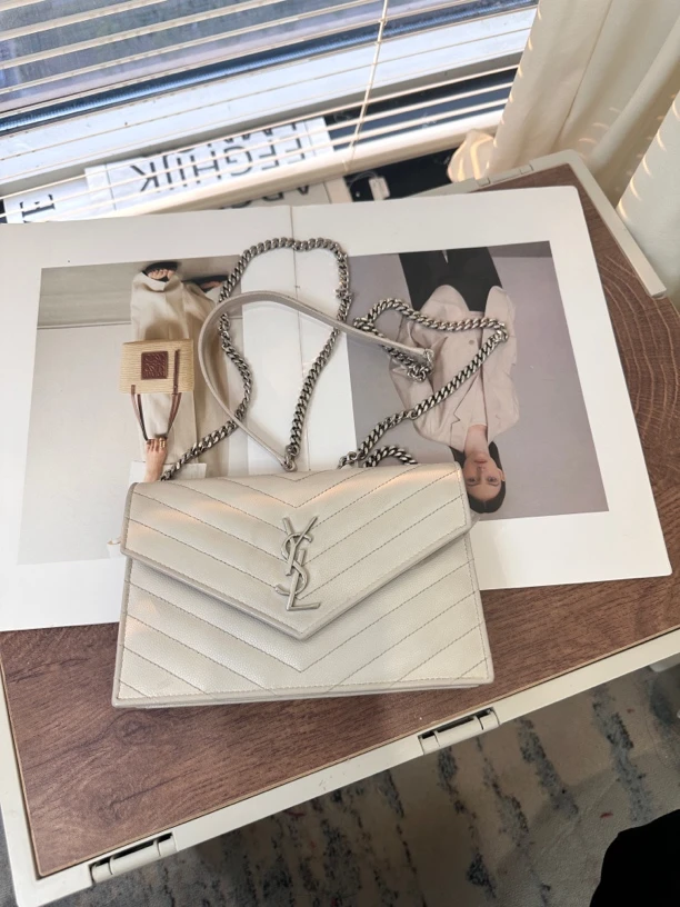 95新 YSL/圣罗兰 链条包小号单肩斜挎包时尚信封设计