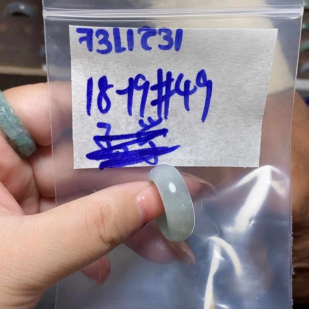 未镶嵌定制翡翠翡翠