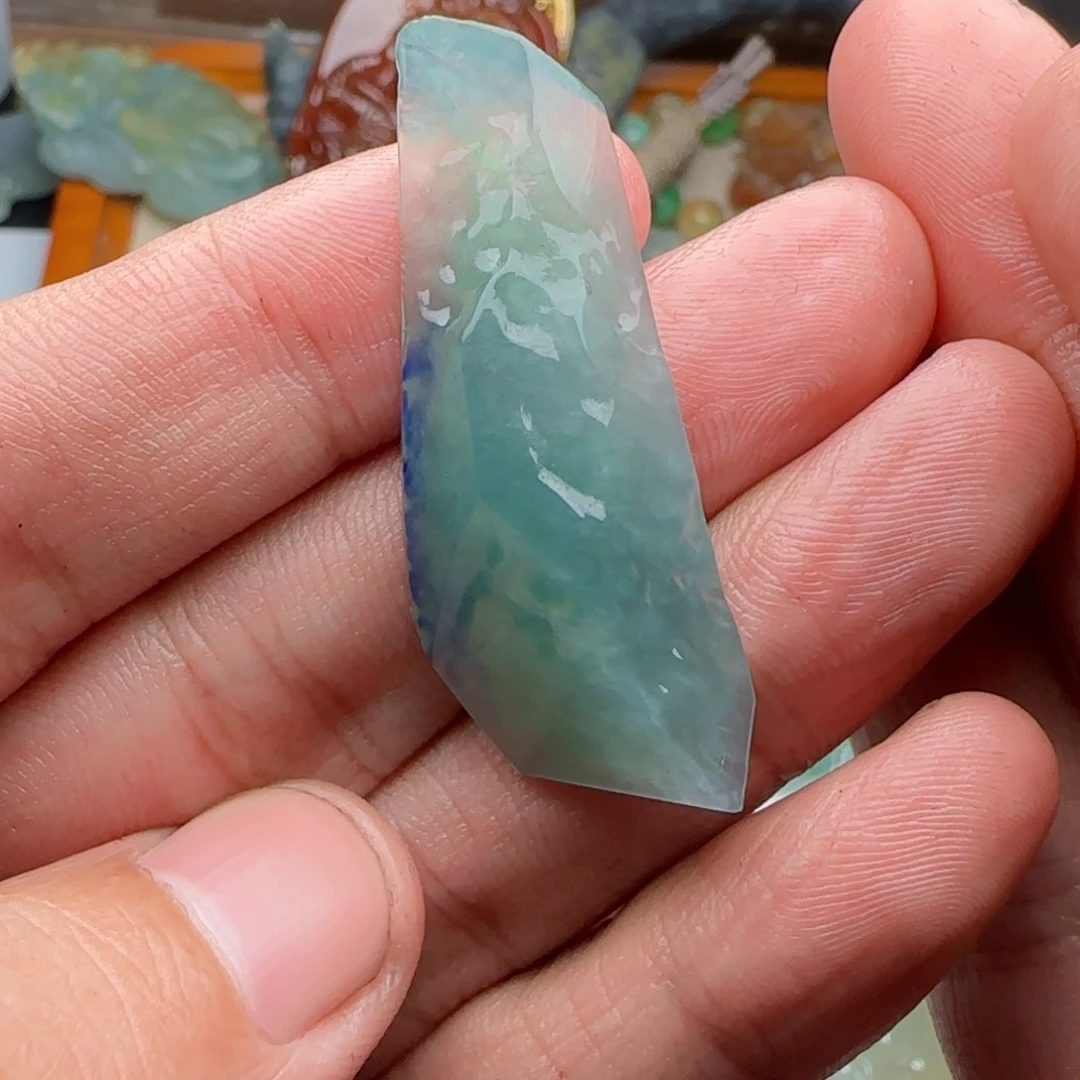 定制翡翠未镶嵌绿*韭不包工