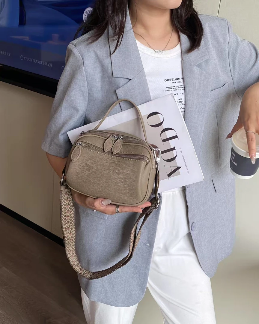 头层单肩复古风椭圆形斜挎包百搭相机包小方包高品质时尚百搭9333