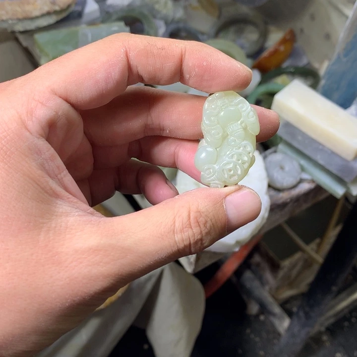 未镶嵌和田玉珠宝半成品