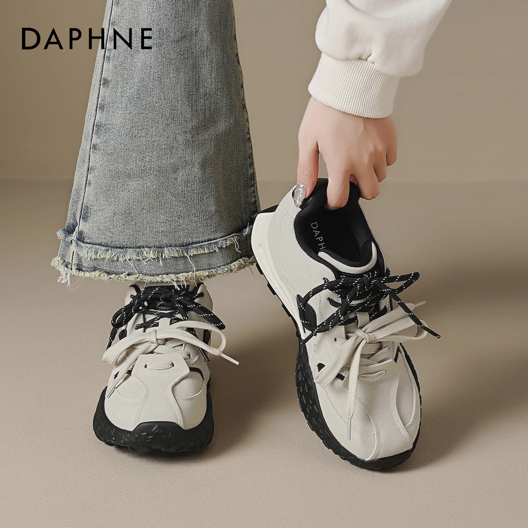 达芙妮内增高德训鞋女2025新款秋冬季厚底芭蕾复古阿甘运动板鞋子