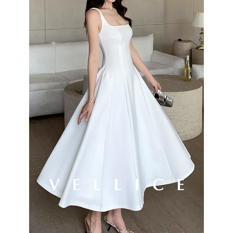 法式高级感方领赫本风小黑裙夏季气质收腰显瘦长款无袖吊带连衣裙