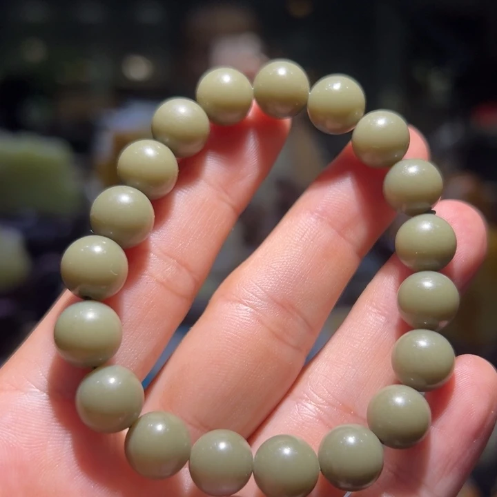 未镶嵌和田玉（青玉）车挂