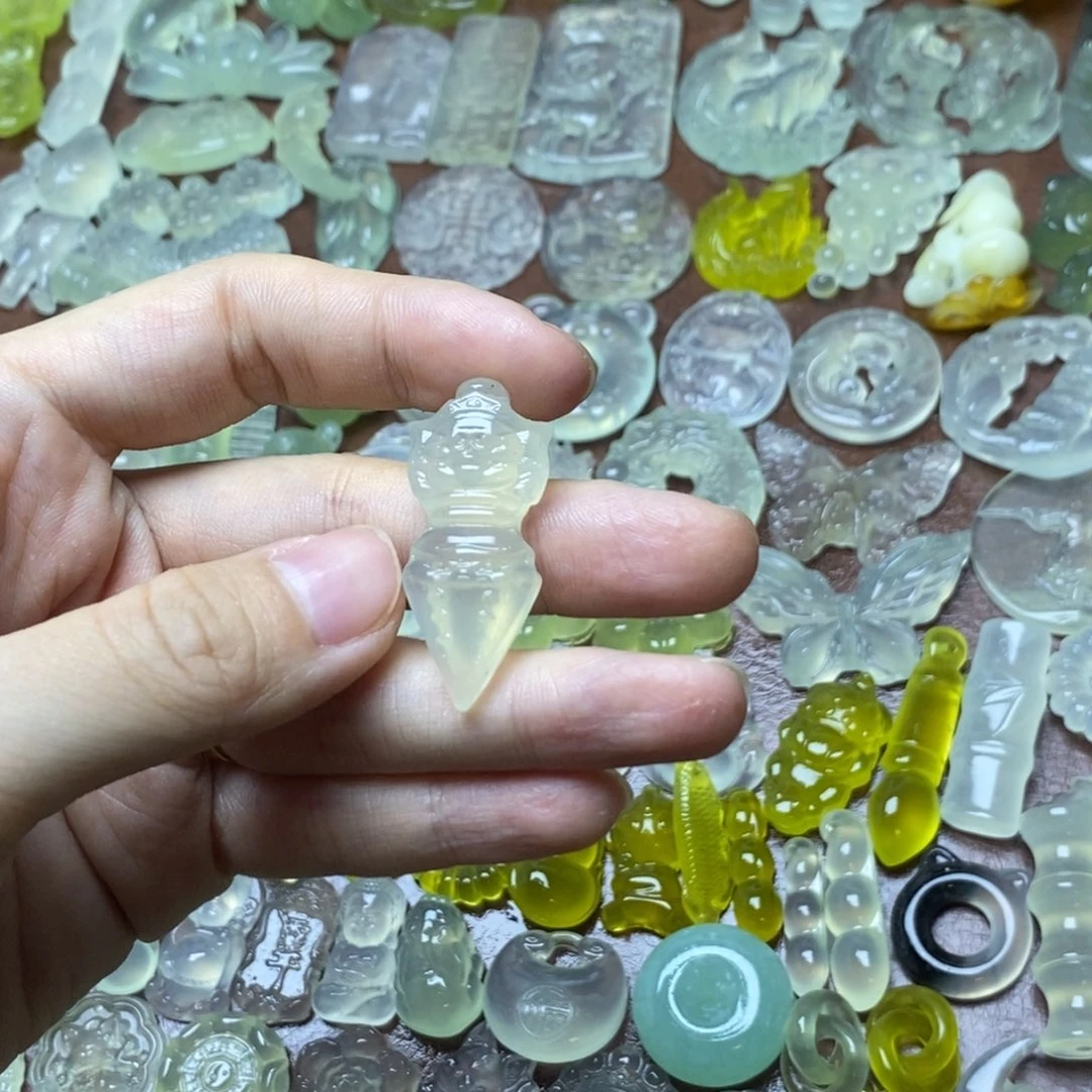 蛇纹石玉合金颈饰