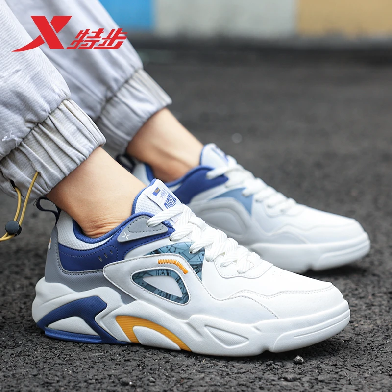 特步男鞋运动鞋2026秋冬新款防滑耐磨跑步鞋减震皮面防水休闲男鞋