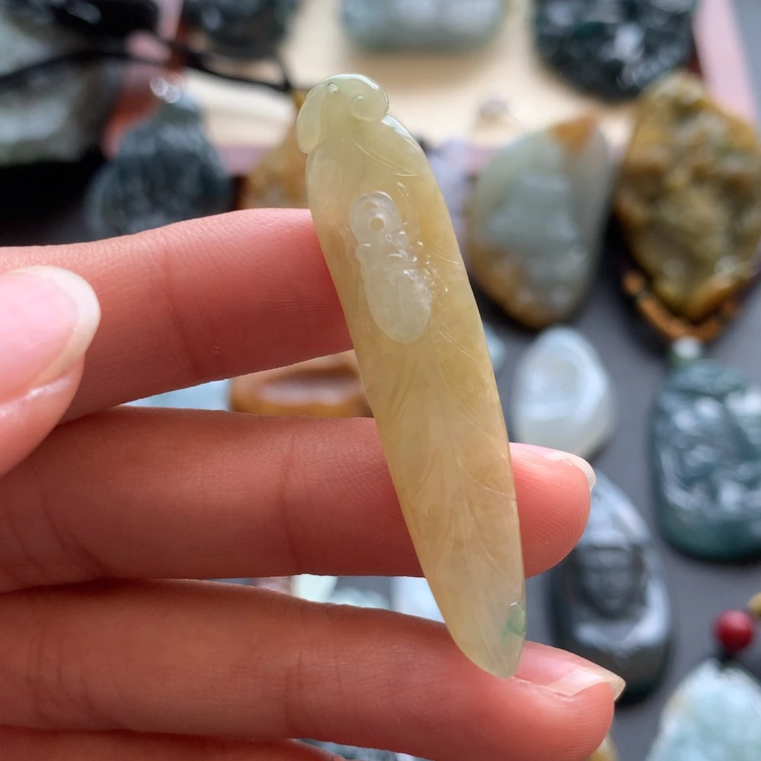 颈饰未镶嵌翡翠叶子