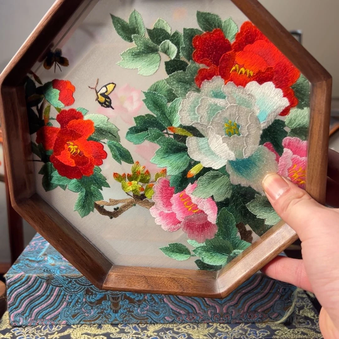 刺绣纯手工刺绣双面绣实木摆件