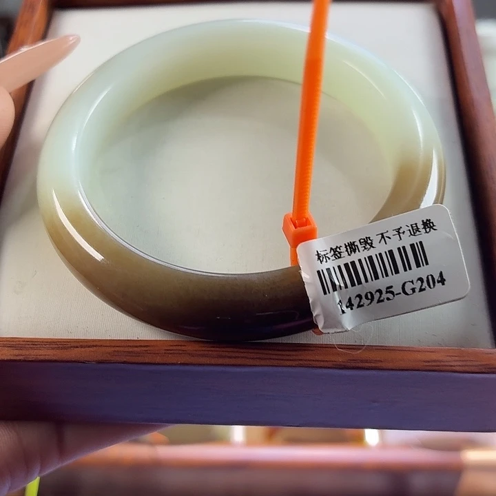 和田玉未镶嵌手镯链接25和田玉圈口56/57