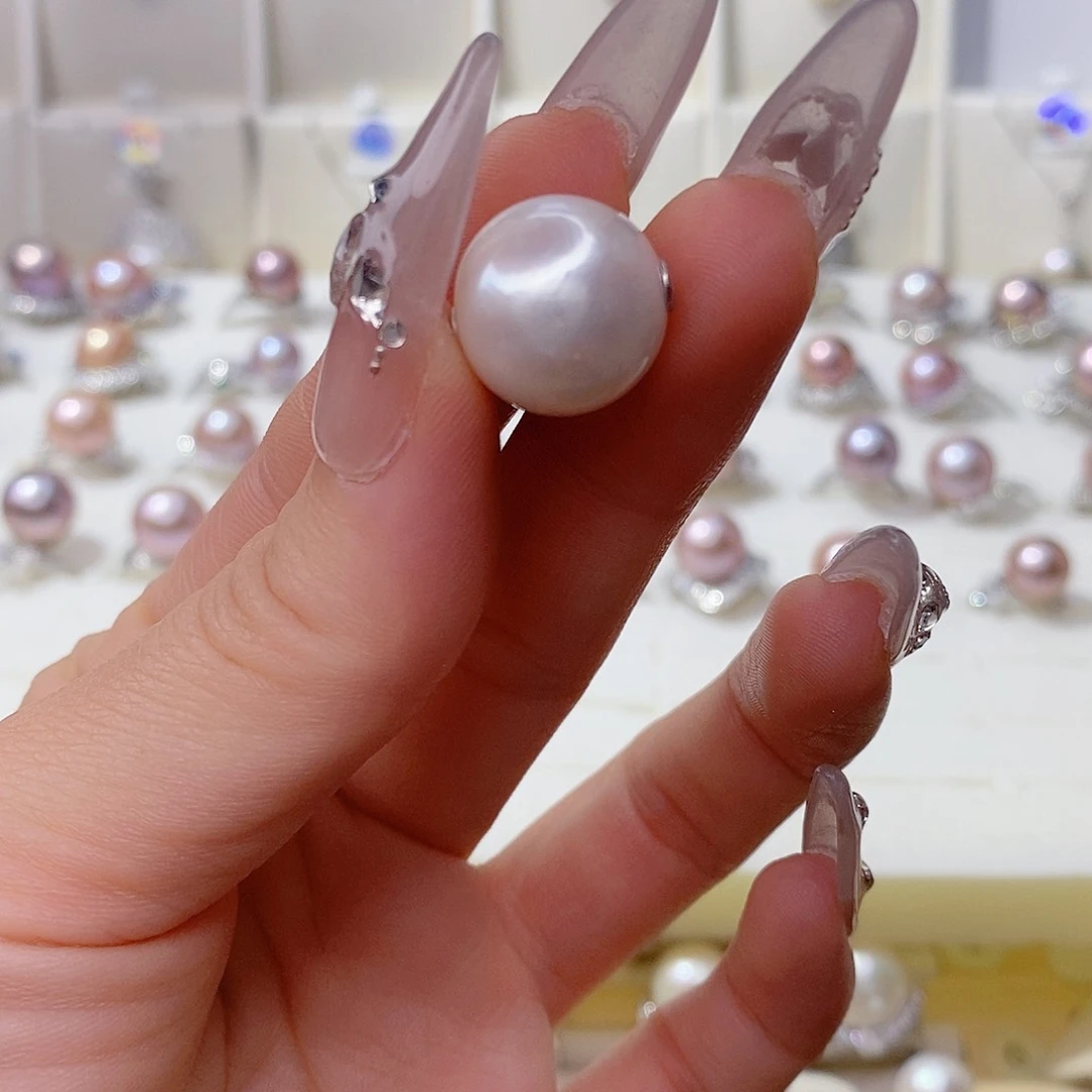 淡水珍珠银S925镶嵌吊坠(赠链)