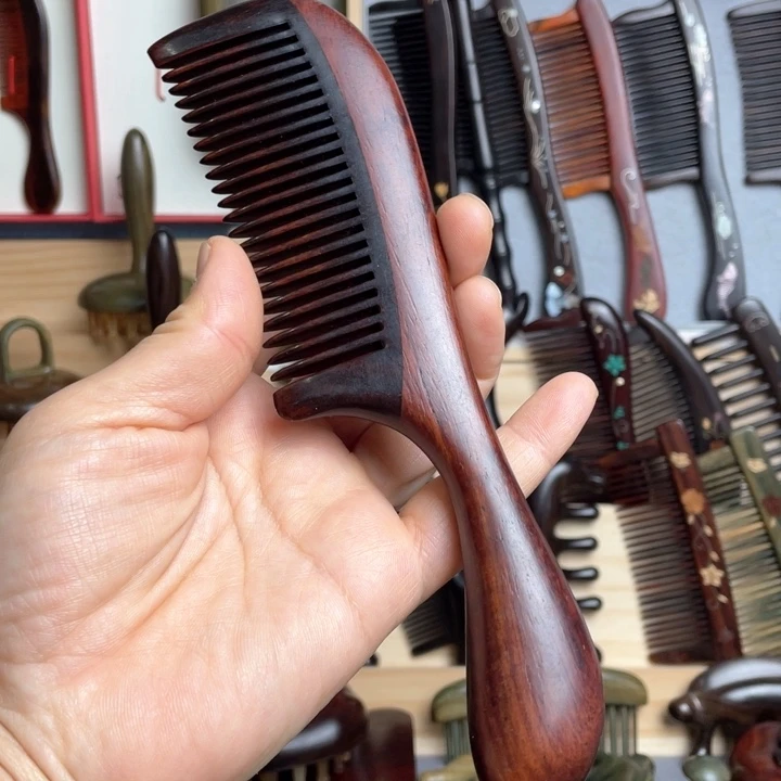 红酸枝木类檀木水滴梳子