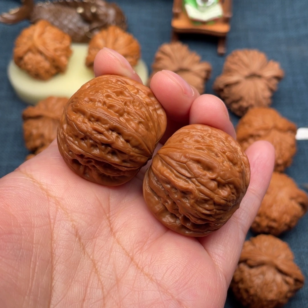 文玩核桃把件35.8精品铁锤全品