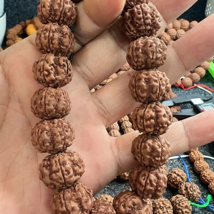 手串金刚菩提红方印飞碟梅花手持单圈