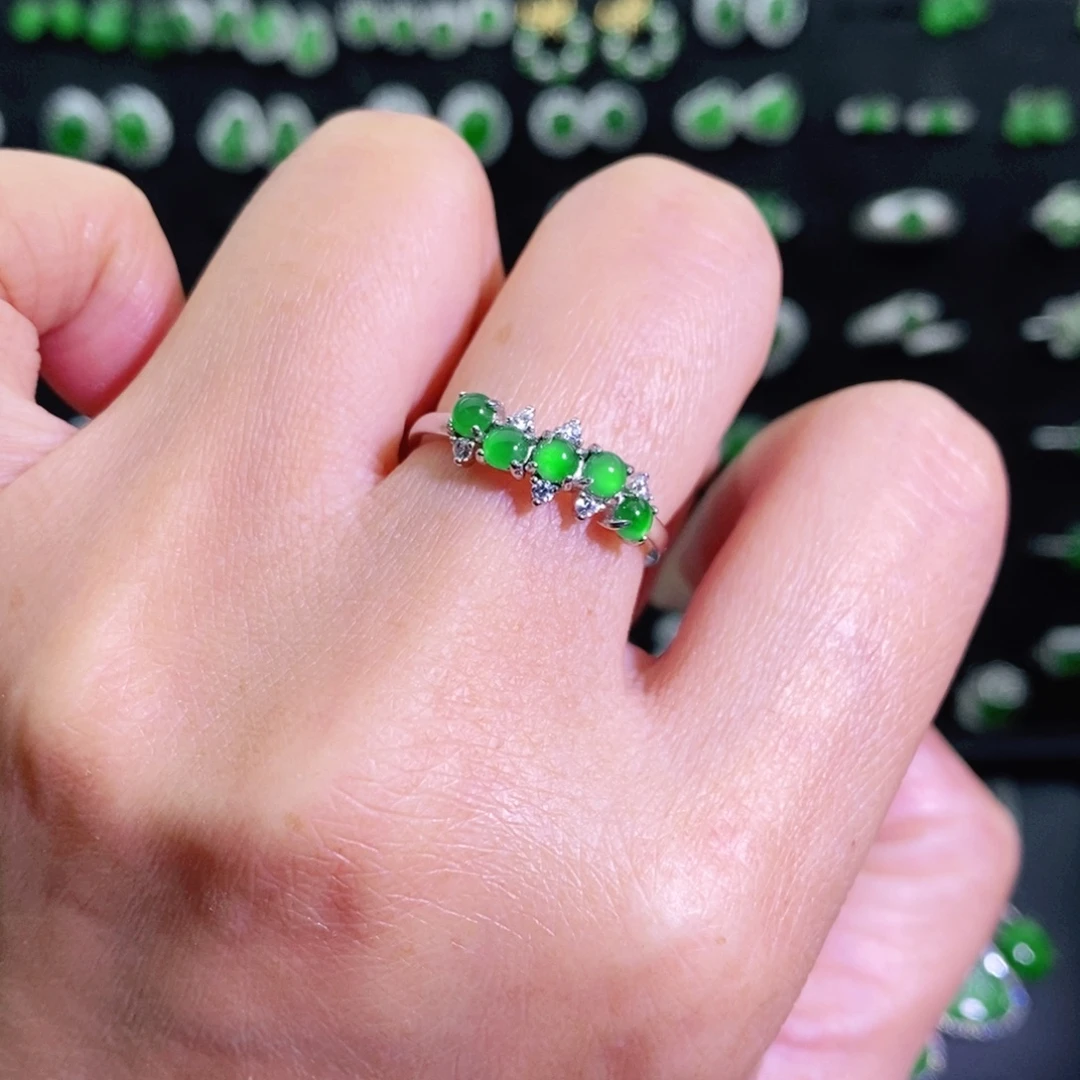 翡翠银S925镶嵌戒指多样性